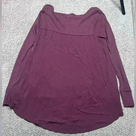 Altar’d State Thermal Top Shirt Pullover Blouse Burgundy Waffle Top Size S - Picture 4 of 5